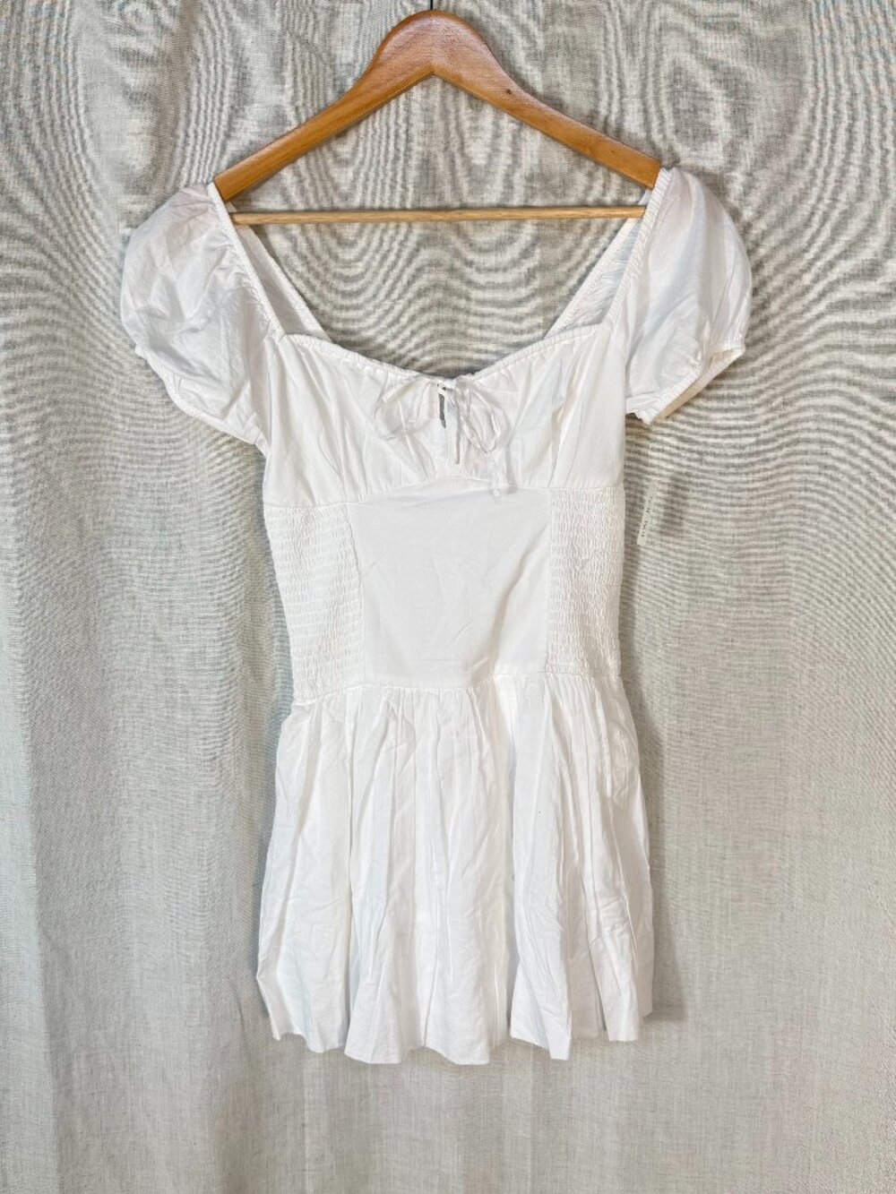 Hollister White Smocked Mini Dress w Built In Shorts NWT XS